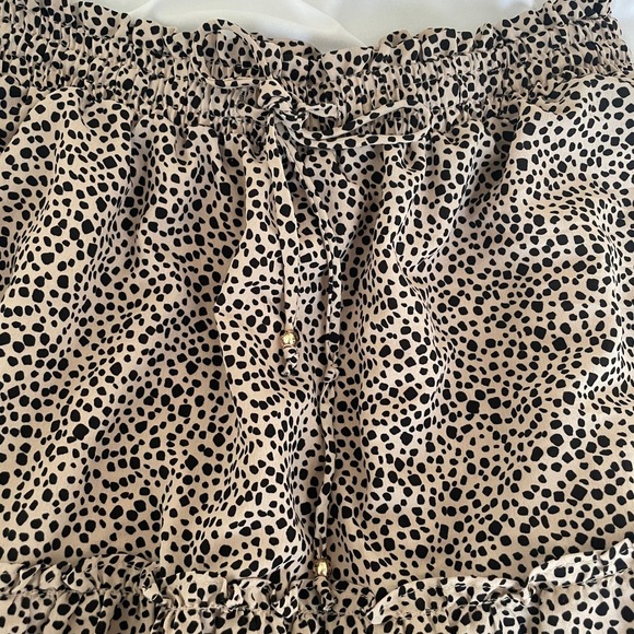 Crescent Animal Print Mini Skirt sz Medium‎ Cheetah Tan Black Tiered Ruffle Boho - Picture 2 of 10